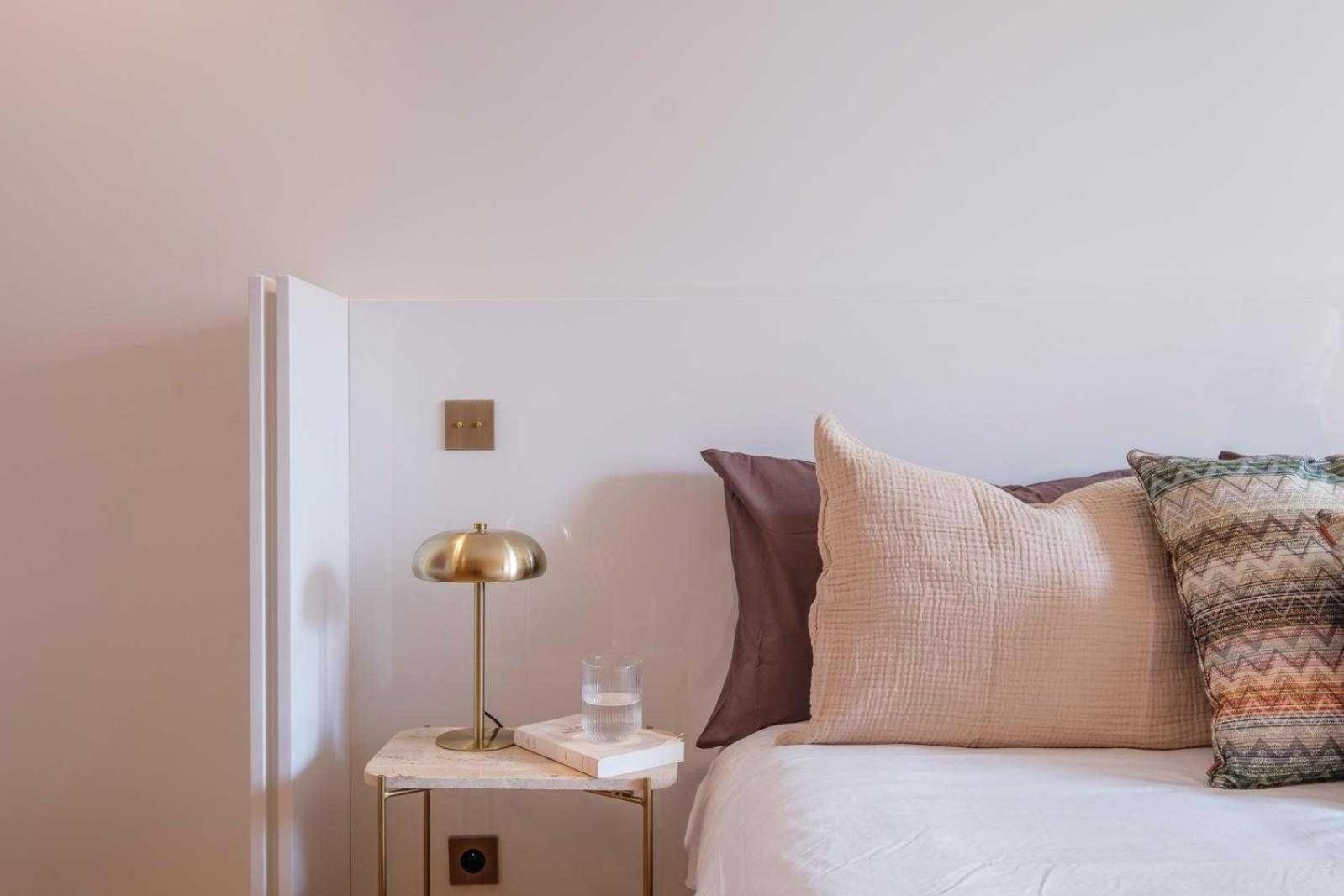 Apartment Exceptional Duplex - Ac-4br-8p- Close To Marais Paris